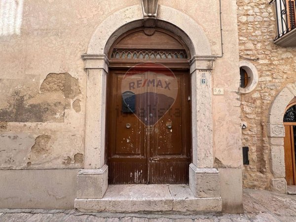 casa indipendente in vendita a Ferrazzano