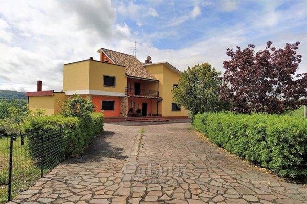 casa indipendente in vendita a Ferrazzano