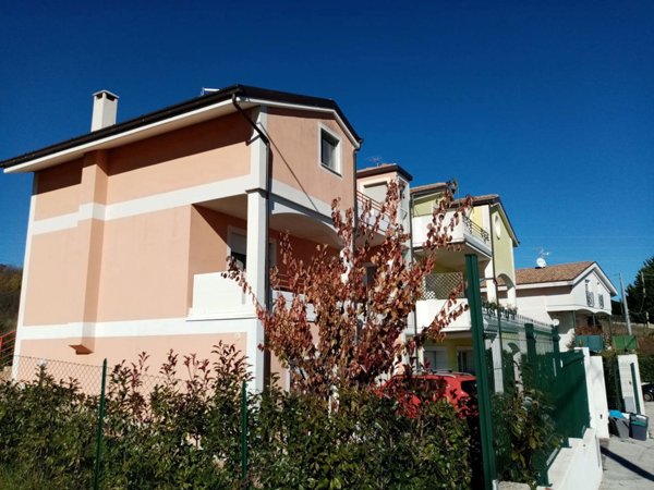 casa indipendente in vendita a Ferrazzano