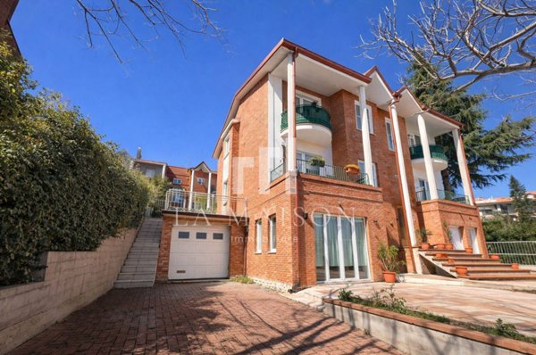 casa indipendente in vendita a Ferrazzano