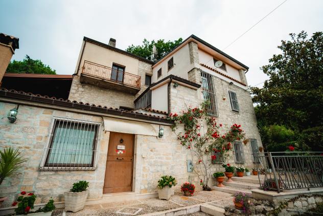 casa indipendente in vendita a Ferrazzano