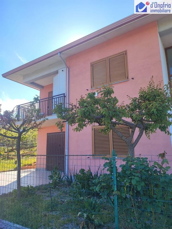 casa indipendente in vendita a Ferrazzano
