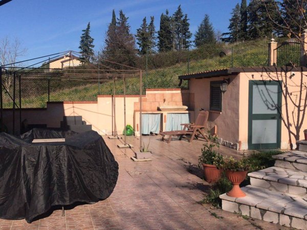 casa indipendente in vendita a Ferrazzano