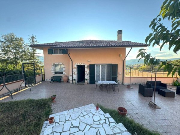 casa indipendente in vendita a Ferrazzano