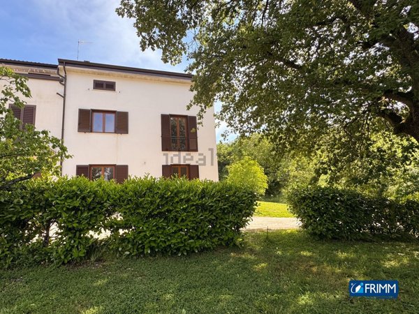 casa indipendente in vendita a Fossalto