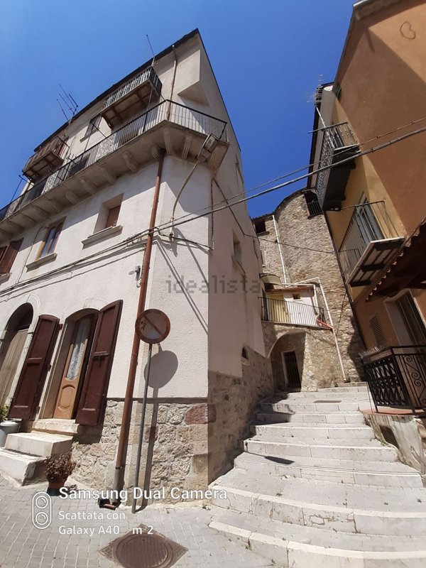 esavano in vendita a Fossalto