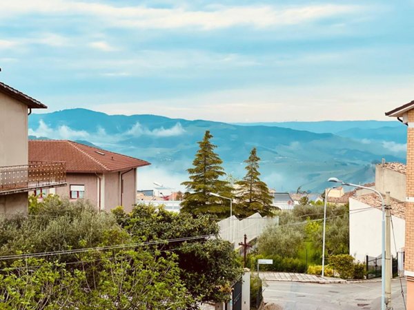 appartamento in vendita a Gambatesa