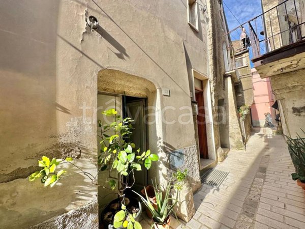 casa indipendente in vendita a Gambatesa
