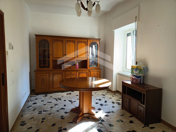 intera palazzina in vendita a Guardialfiera