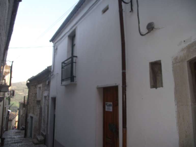 casa indipendente in vendita a Guardialfiera