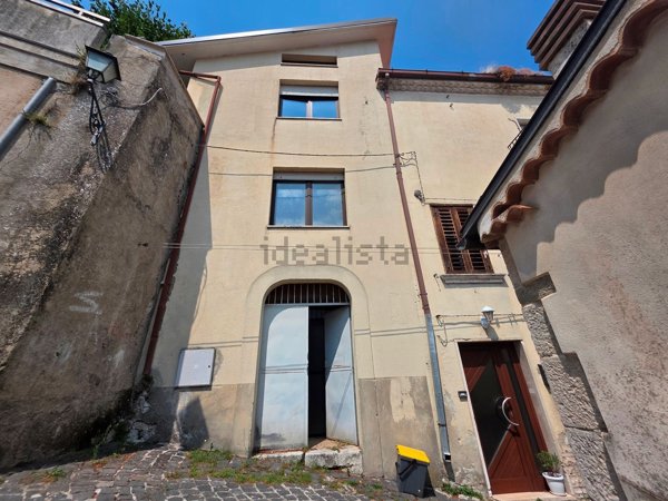 casa indipendente in vendita a Guardiaregia