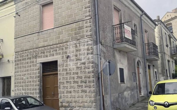 casa indipendente in vendita a Guglionesi