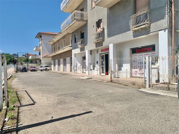 locale commerciale in vendita a Guglionesi