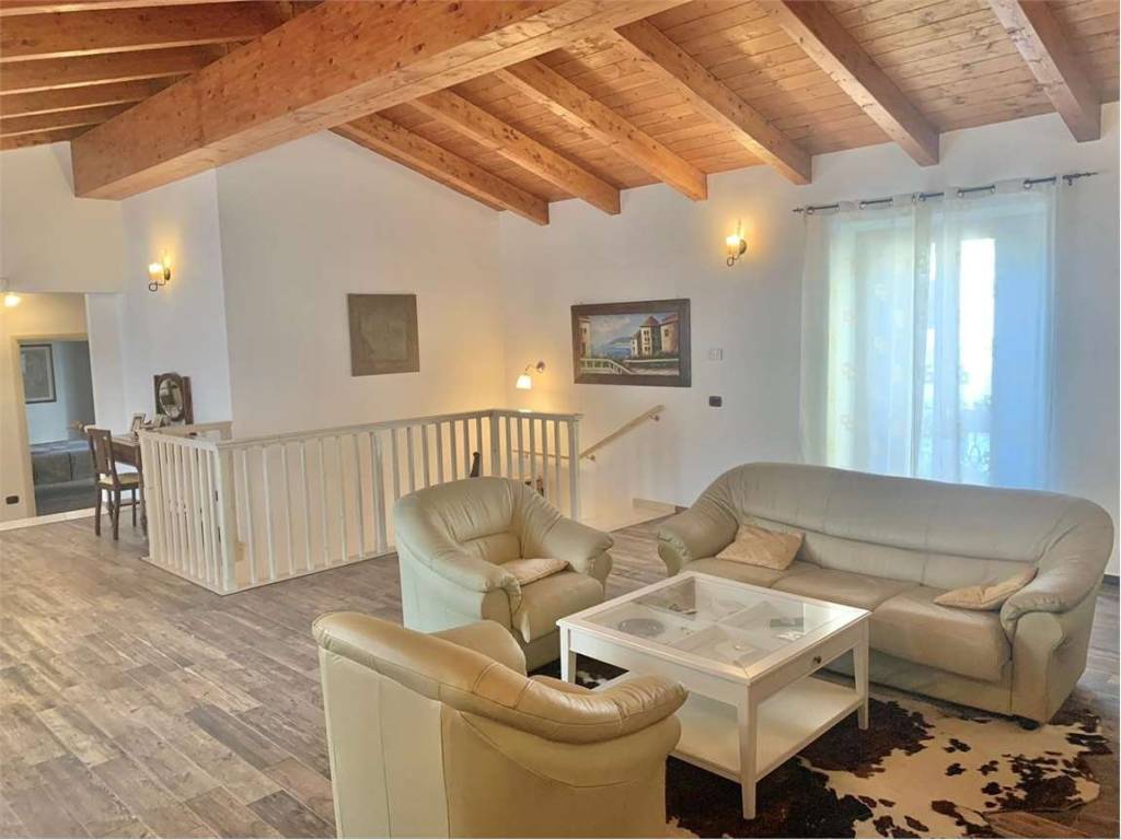 casa indipendente in vendita a Guglionesi