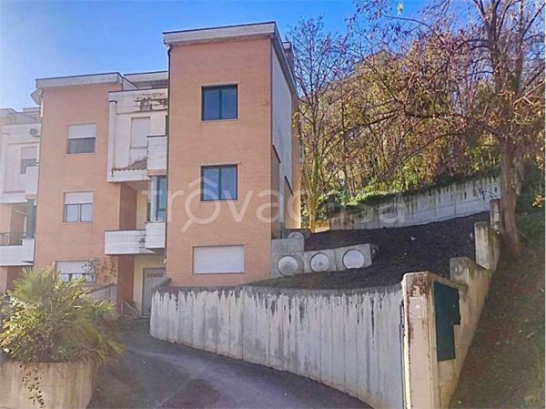 casa indipendente in vendita a Guglionesi