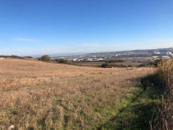 terreno agricolo in vendita a Guglionesi