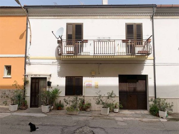 casa indipendente in vendita a Guglionesi