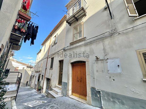 casa indipendente in vendita a Jelsi