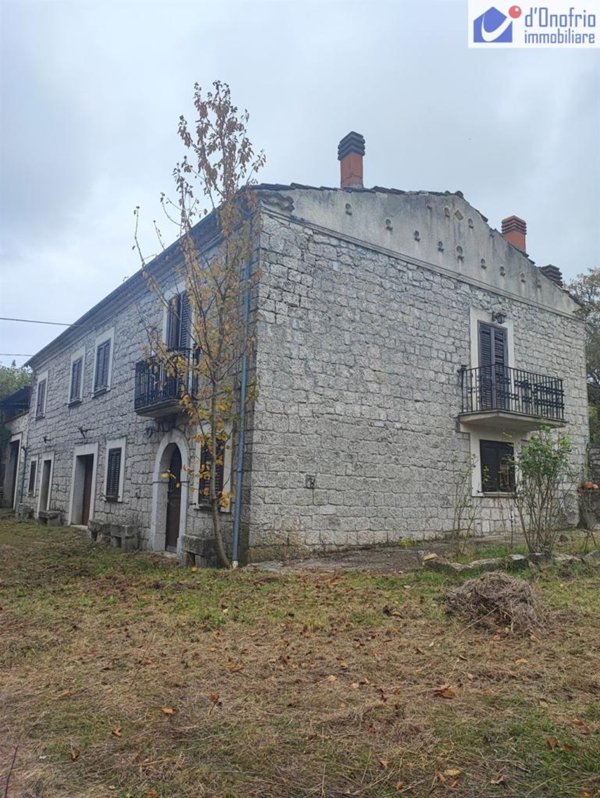 casale in vendita a Jelsi