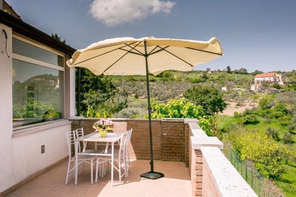 casa indipendente in vendita a Larino