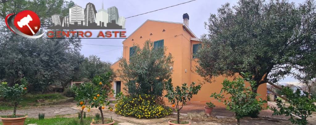 casa indipendente in vendita a Larino
