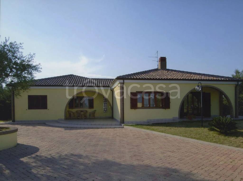casa indipendente in vendita a Larino