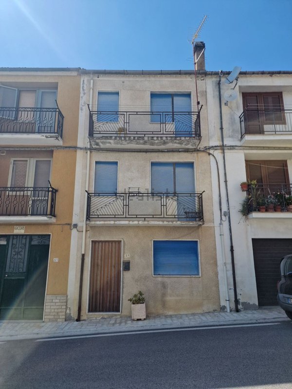casa indipendente in vendita a Lucito