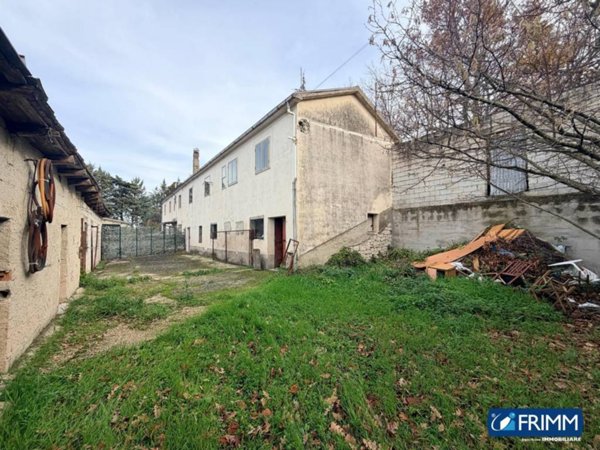 casa indipendente in vendita a Mirabello Sannitico