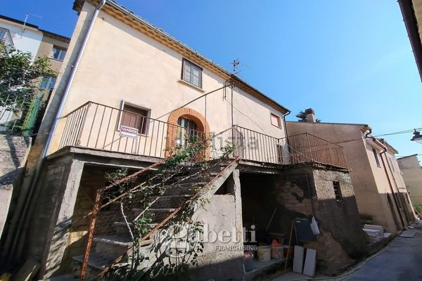casa indipendente in vendita a Molise
