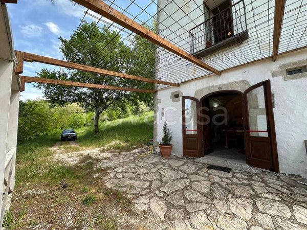 casa indipendente in vendita a Montagano