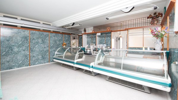 locale commerciale in vendita a Montagano