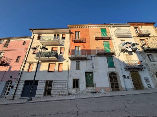 intera palazzina in vendita a Montagano