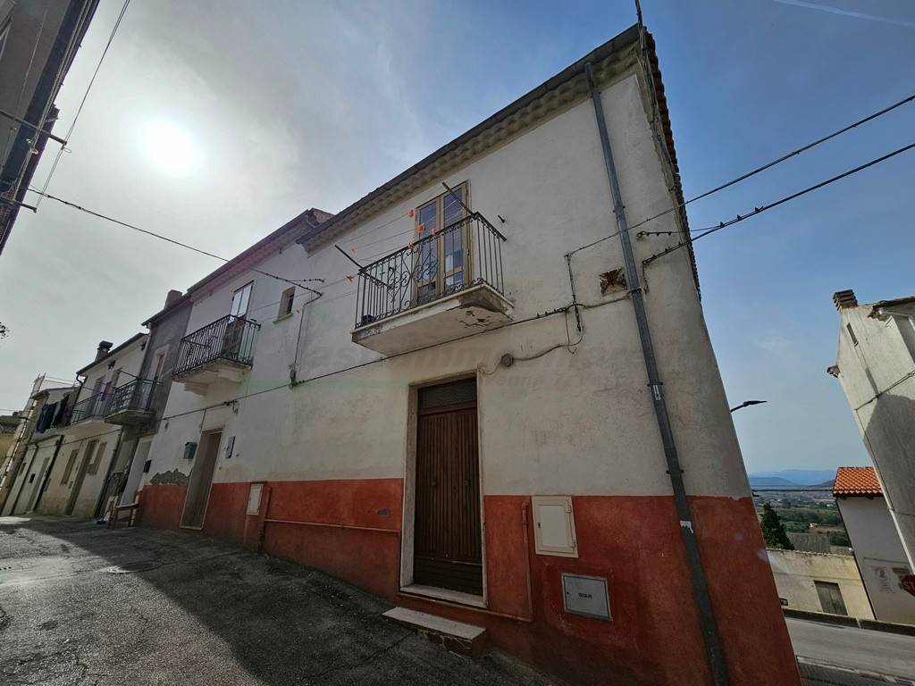 casa indipendente in vendita a Montecilfone