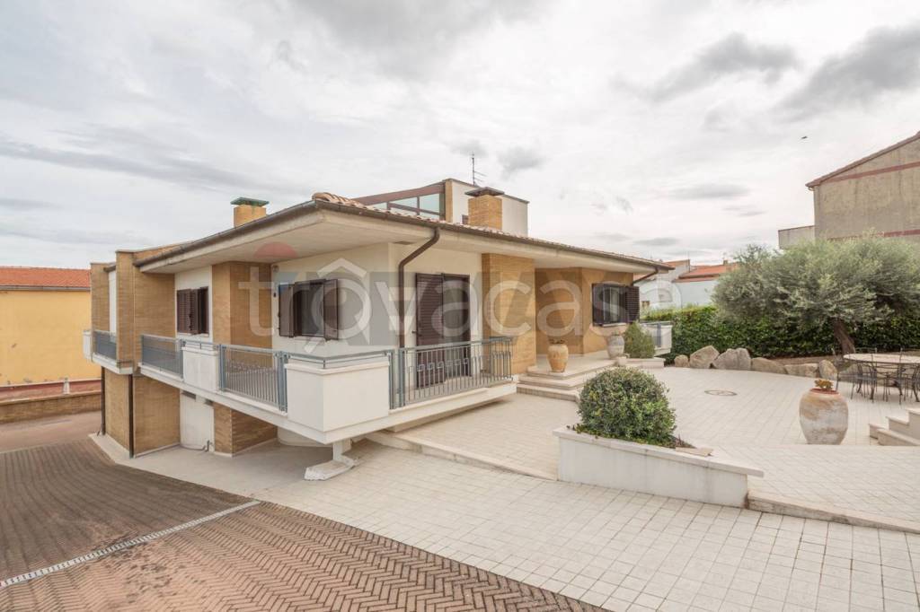 casa indipendente in vendita a Montecilfone