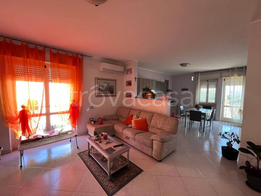 casa indipendente in vendita a Montecilfone