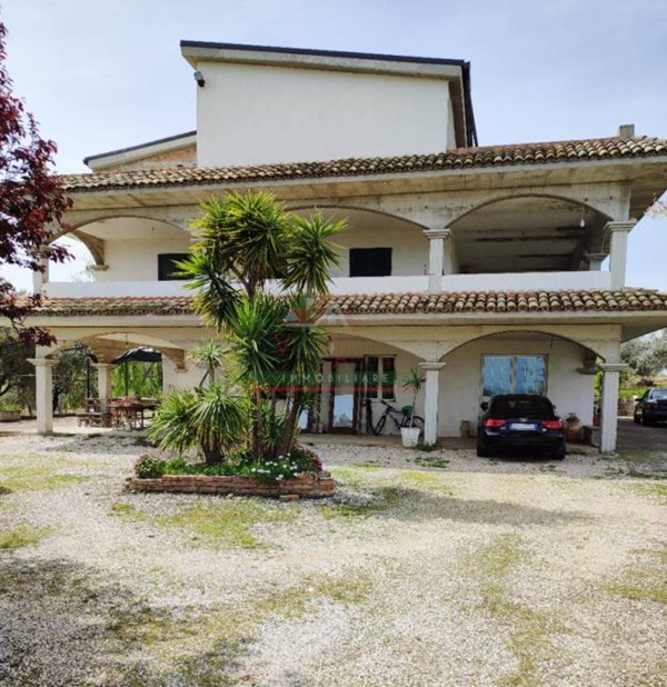 villa in vendita a Montenero di Bisaccia