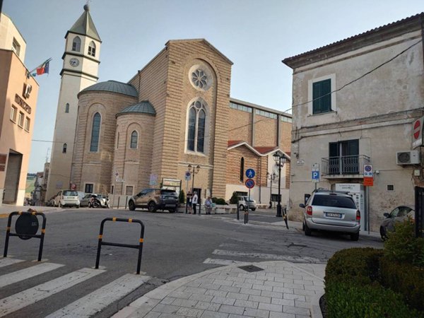casa indipendente in vendita a Montenero di Bisaccia