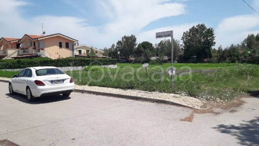 casa indipendente in vendita a Montenero di Bisaccia