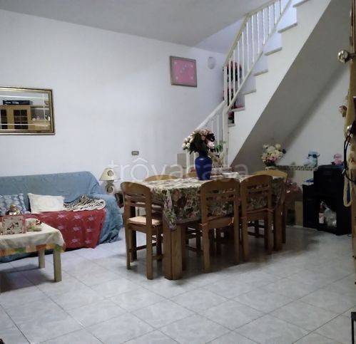 casa indipendente in vendita a Montenero di Bisaccia
