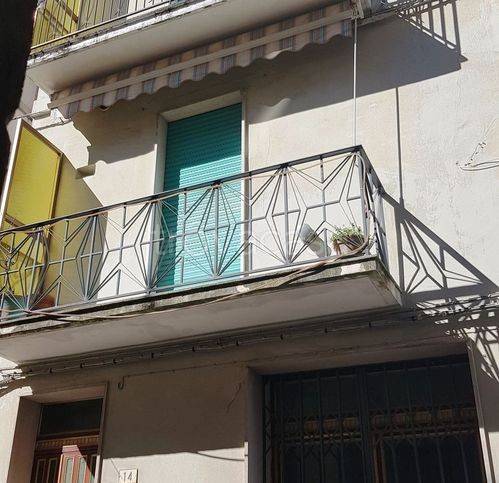 casa indipendente in vendita a Montenero di Bisaccia