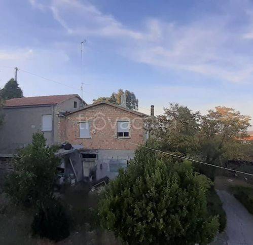 casa indipendente in vendita a Montenero di Bisaccia