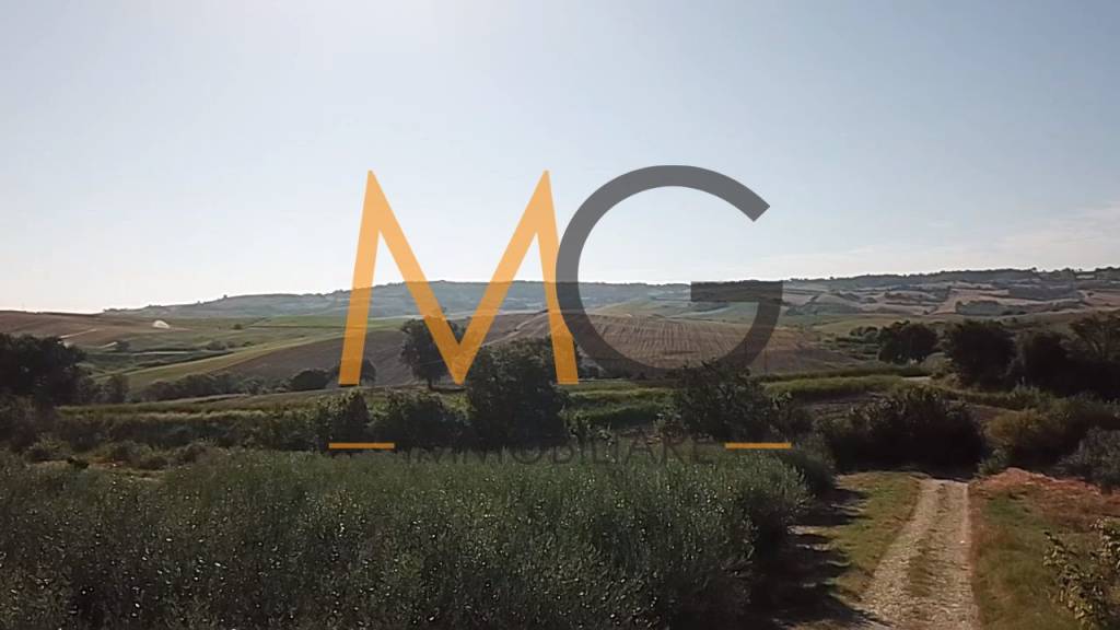 terreno agricolo in vendita a Montenero di Bisaccia