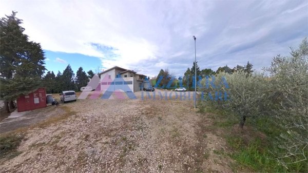 casa indipendente in vendita a Montenero di Bisaccia