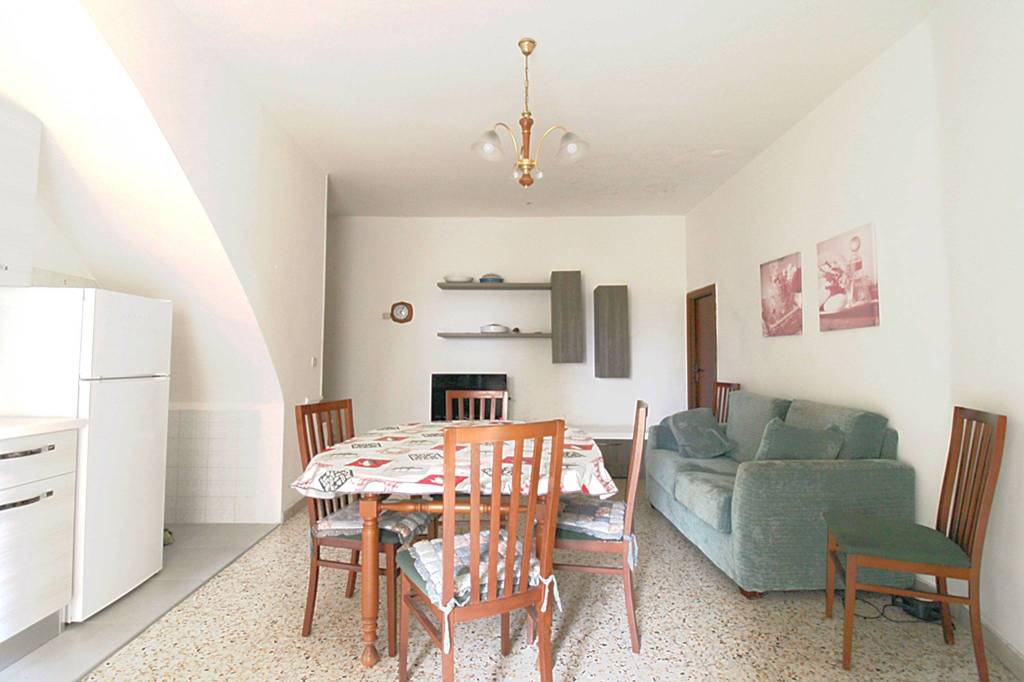 casa indipendente in vendita a Montenero di Bisaccia