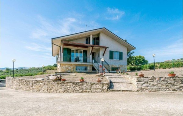 casa indipendente in vendita a Montenero di Bisaccia