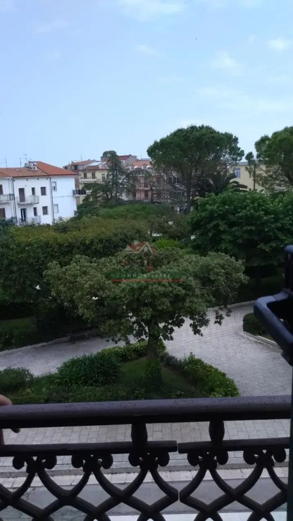 casa semindipendente in vendita a Montenero di Bisaccia