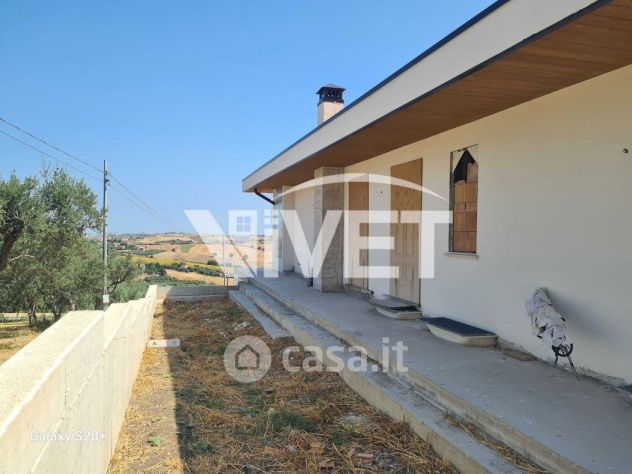 casa indipendente in vendita a Montenero di Bisaccia