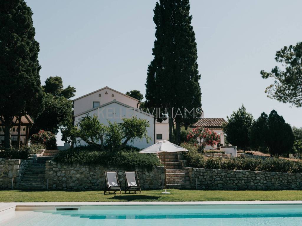 casa indipendente in vendita a Montenero di Bisaccia
