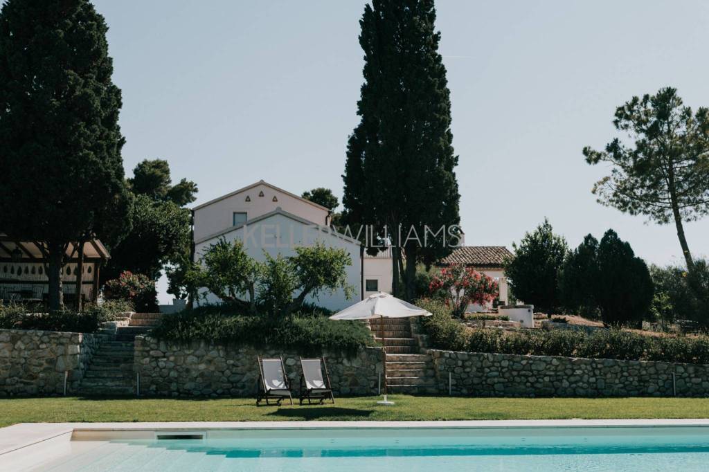casa indipendente in vendita a Montenero di Bisaccia