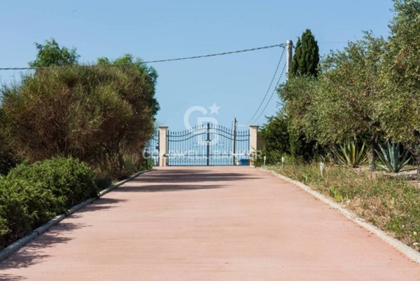 casa indipendente in vendita a Montenero di Bisaccia